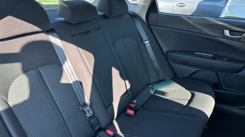 Kia Optima 1.6 CRDi 100kW (136CV) Drive