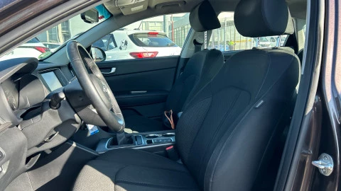 Kia Optima 1.6 CRDi 100kW (136CV) Drive