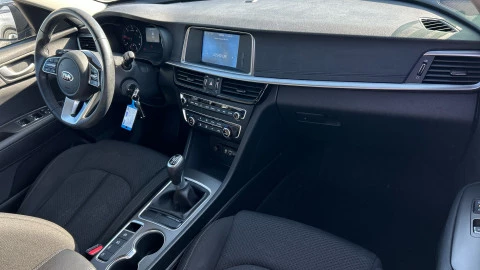 Kia Optima 1.6 CRDi 100kW (136CV) Drive