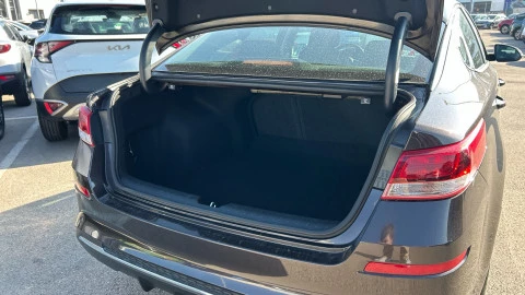 Kia Optima 1.6 CRDi 100kW (136CV) Drive