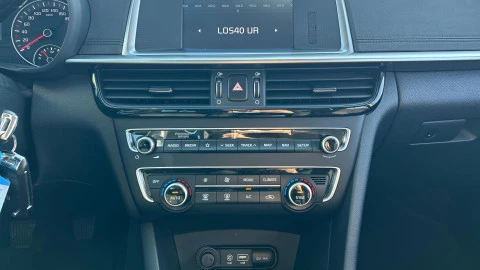 Kia Optima 1.6 CRDi 100kW (136CV) Drive