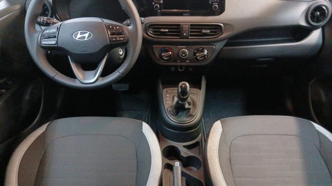 Hyundai i10 1.0 Klass AT