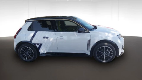 Renault 5 E-Tech   Iconic cinq autonomia confort 110 kW