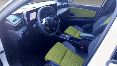 Renault 5 E-Tech   Iconic cinq autonomia confort 110 kW