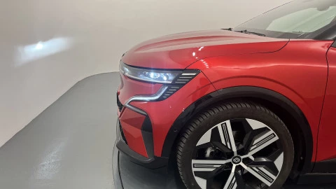 Renault Megane E-Tech Iconic 160kW (220CV) a. confort AC22