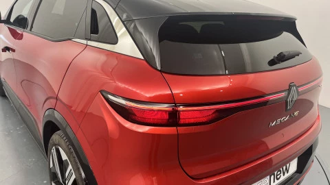 Renault Megane E-Tech Iconic 160kW (220CV) a. confort AC22