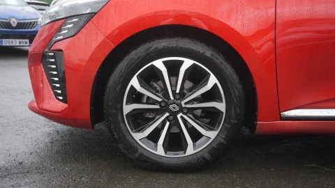 Renault Clio Techno TCe 90 (67kw)