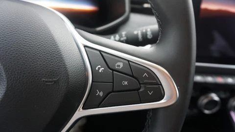 Renault Clio Techno TCe 90 (67kw)