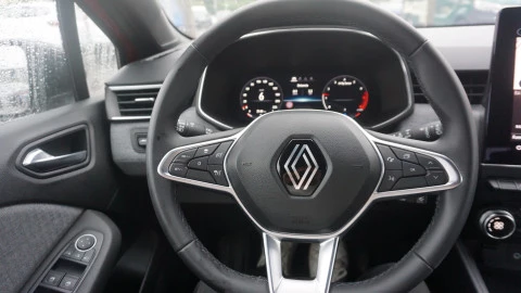 Renault Clio Techno TCe 90 (67kw)