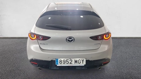 Mazda3 2.0 e-SKYACTIV-G 88KW HOMURA