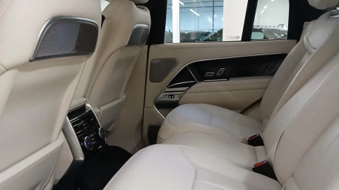 Land Rover Range Rover 3.0D I6 350 PS AWD Auto MHEV