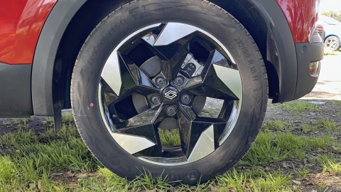 Renault Captur techno Eco-G 100cv (74 kW)