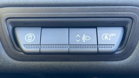 Renault Captur techno Eco-G 100cv (74 kW)