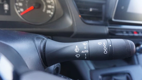 Renault Kangoo Furgón L1 1.5 Blue dCi 70kW Ábr. Sésamo por Ren