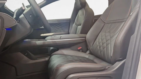 CHANGAN Deepal S07 -