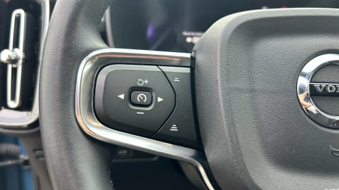 Volvo XC40 Recharge Eléctrico Core Auto