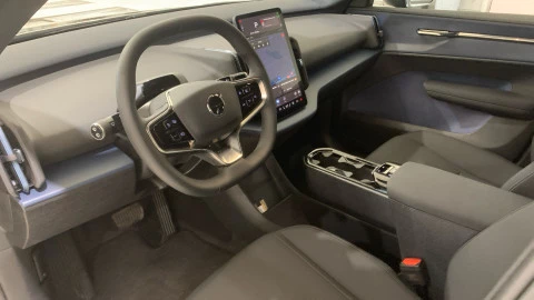 Volvo EX30 Single Motor Core Auto