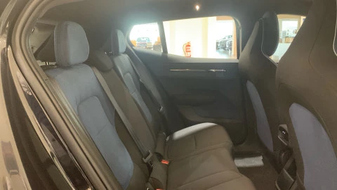 Volvo EX30 Single Motor Core Auto