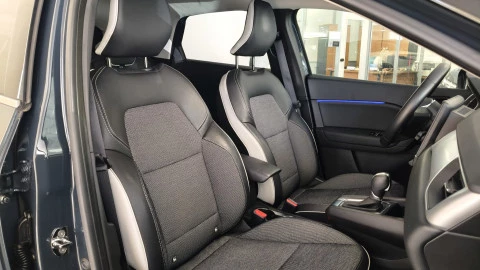 Renault Captur Zen E-TECH Híbrido enchufable 160cv