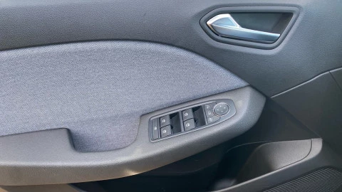 Renault Clio Techno TCe 90 (67kw)