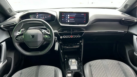 Peugeot 2008 Allure Puretech 130 S&S EAT8