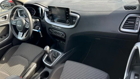 Kia XCeed 1.6 MHEV iMT Drive 100kW (136CV)