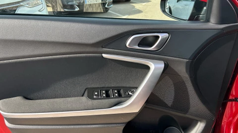 Kia XCeed 1.6 MHEV iMT Drive 100kW (136CV)