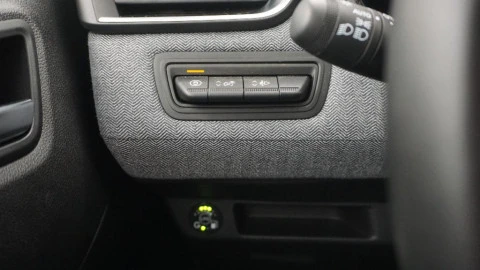 Renault Clio techno Eco-G 100cv (74kW)