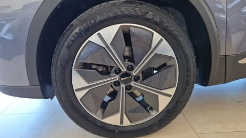 EBRO S700 1.6 TGDI Luxury 7 DCT