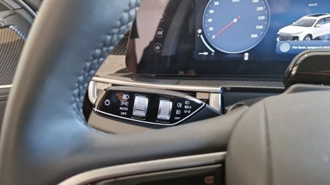 EBRO S700 1.6 TGDI Luxury 7 DCT