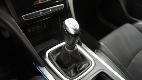 Renault Megane S.T. Zen TCe 103 kW (140CV)