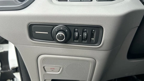 Maxus Deliver 9 DELIVER 9 2.0D L3H2