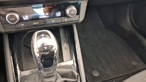 Skoda Kamiq 1.0 TSI 81kW (110CV) DSG Emotion