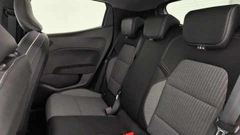 Renault Clio  E-TECH Full Hybrid Techno 105kW