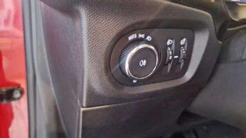 Opel Corsa BERLINA CON PORTÓN 1.2T XHL 74KW ELEGANCE 100 5P