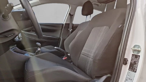 Hyundai Bayon 1.2 MPI Klass