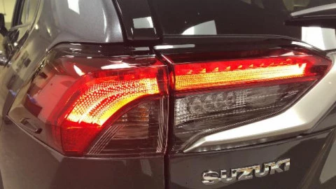 Suzuki Across 2.5 PHEV 4WD