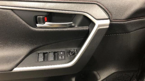 Suzuki Across 2.5 PHEV 4WD