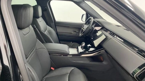 Land Rover Range Rover Sport 3.0D TD6 300PS AWD Auto MHEV Dynamic SE