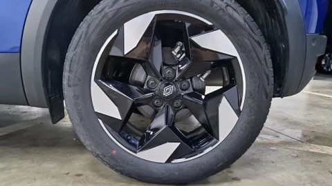 Renault Captur techno Eco-G 100cv (74 kW)