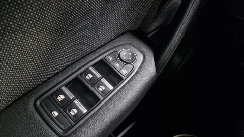 Renault Captur techno Eco-G 100cv (74 kW)