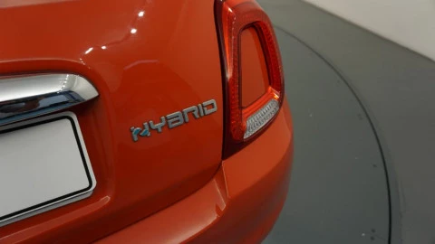 Fiat 500 Club 1.0 Hybrid 51KW (70 CV)