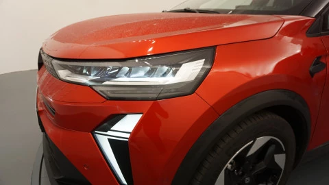 Renault Captur techno Eco-G 100cv (74 kW)