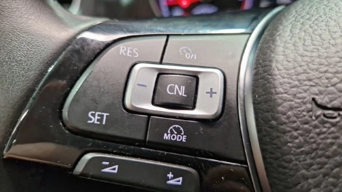 Volkswagen Golf Advance 2.0 TDI 110kW (150CV)