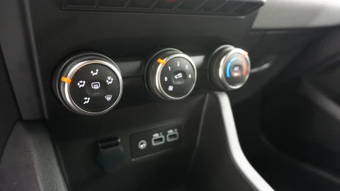 Renault Clio evolution Eco-G 100cv (74kW)