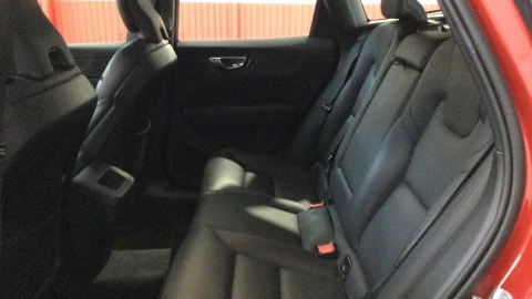 Volvo XC60 2.0 B4 G Plus Bright Auto