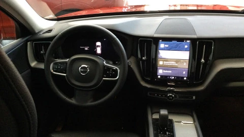 Volvo XC60 2.0 B4 G Plus Bright Auto