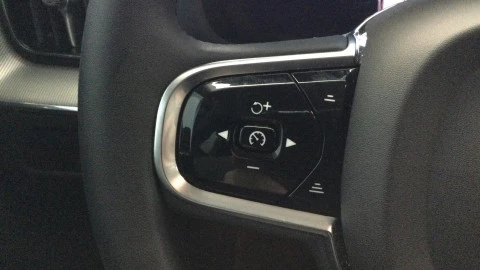 Volvo XC60 2.0 B4 G Plus Bright Auto