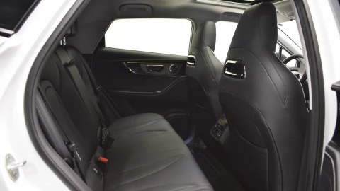 Omoda 5 EV EV 61 kWh Premium