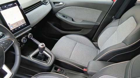 Renault Clio techno Eco-G 100cv (74kW)